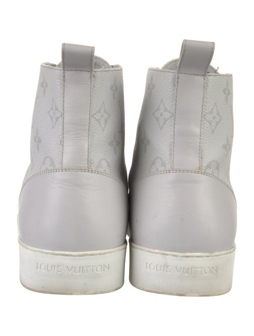 Louis Vuitton 2017 LV Monogram Sneakers