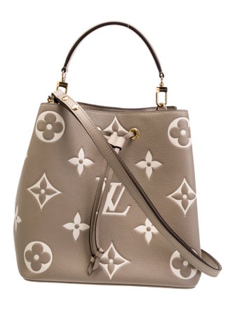 Louis Vuitton Monogram Giant Néonoé MM