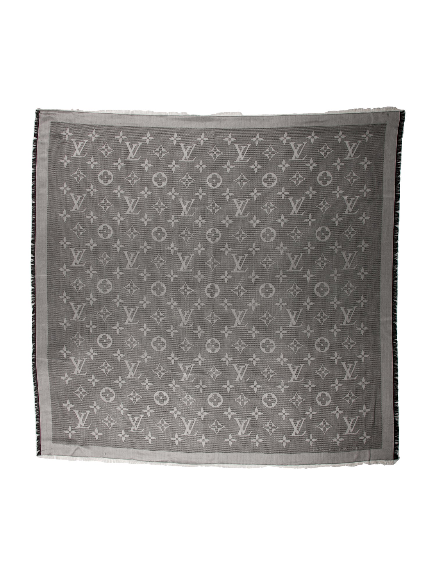 Louis Vuitton Beyond Monogram Silk Shawl