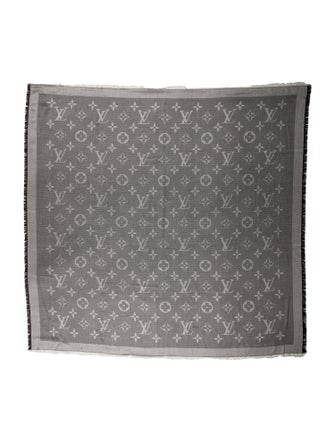 Louis Vuitton Beyond Monogram Silk Shawl