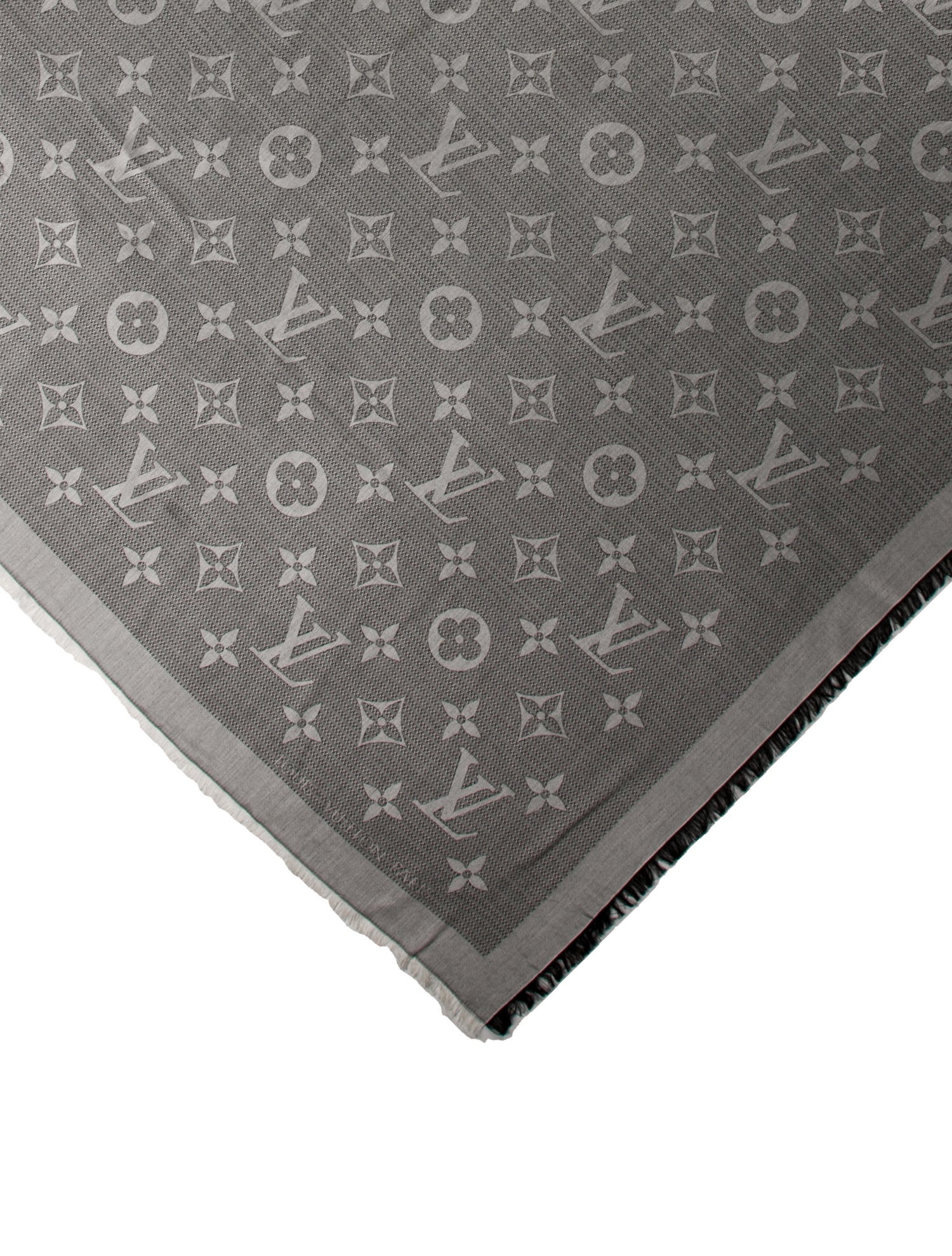 Louis Vuitton Beyond Monogram Silk Shawl