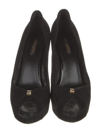 Louis Vuitton Suede Cutout Accent Pumps