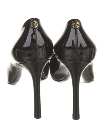 Louis Vuitton Patent Leather Pumps