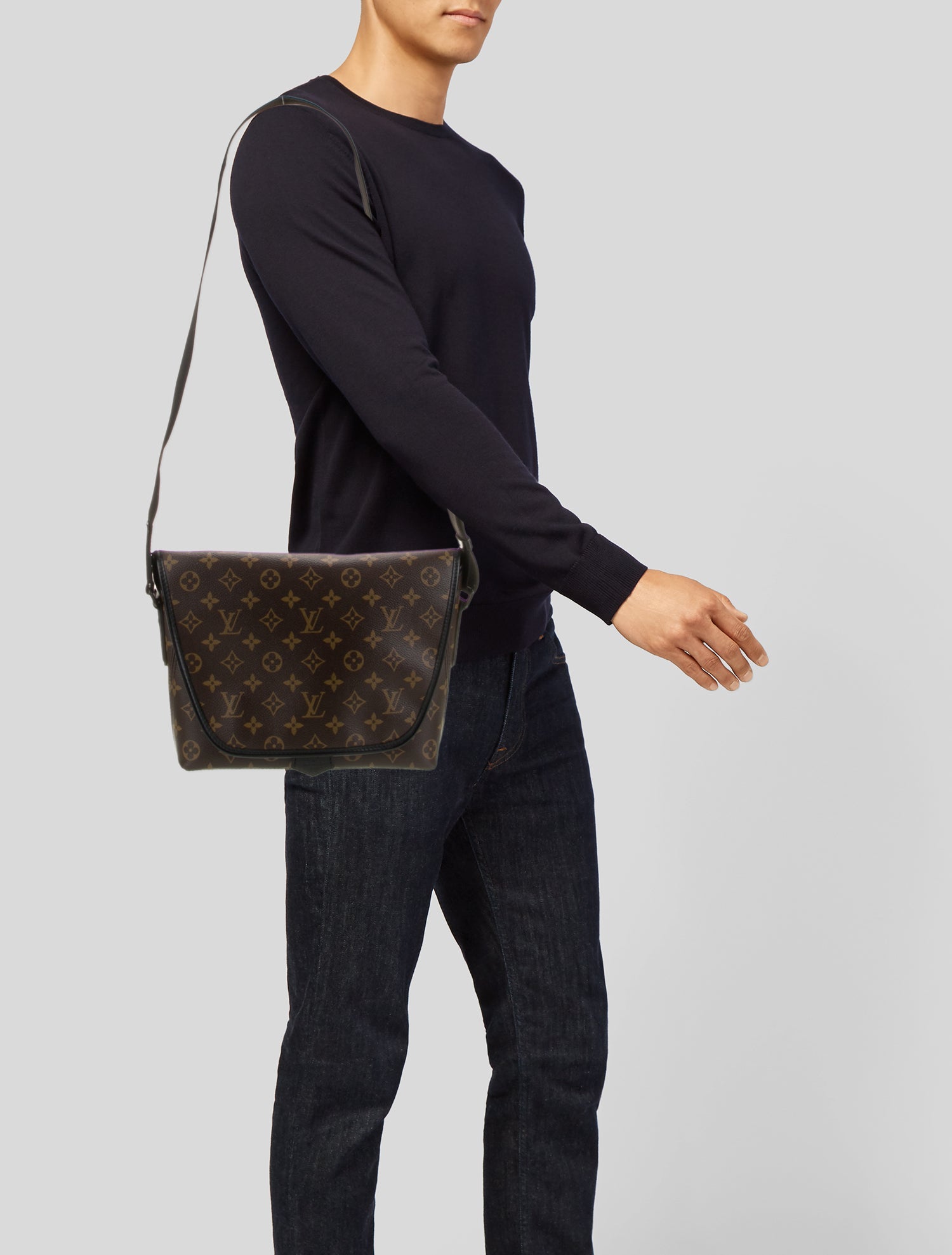 Louis Vuitton LV Monogram Macassar Magnetic