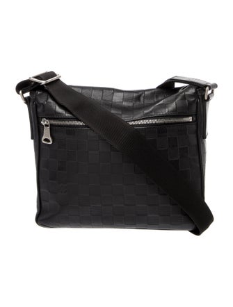 Louis Vuitton Damier Infini District PM