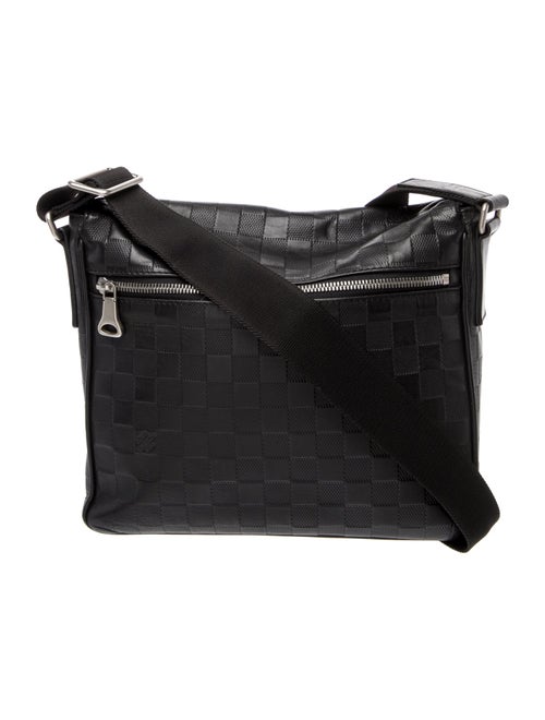 Louis Vuitton Damier Infini District PM