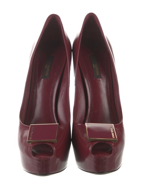 Louis Vuitton Leather Pumps