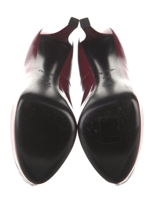 Louis Vuitton Leather Pumps