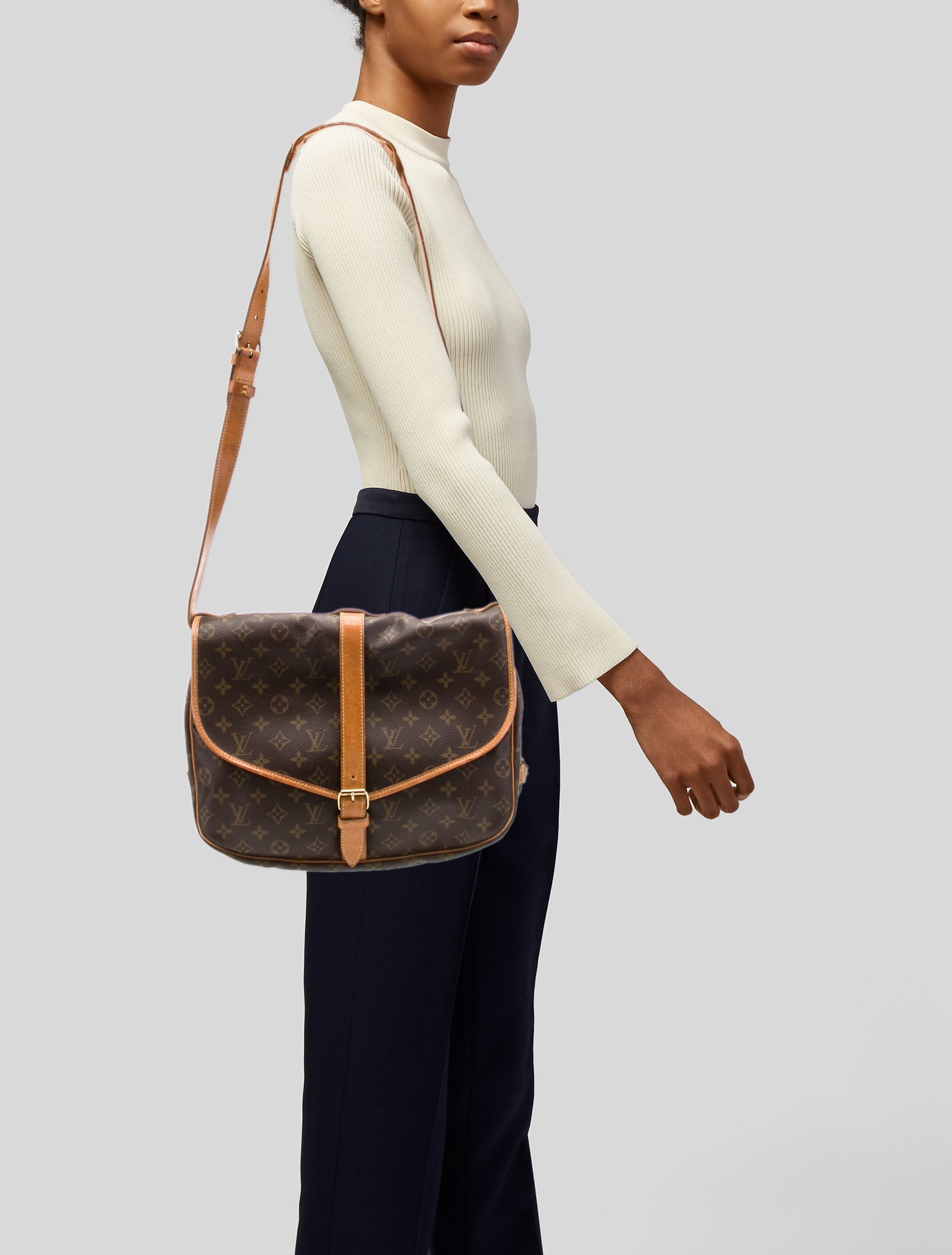 Louis Vuitton Monogram Saumur 35