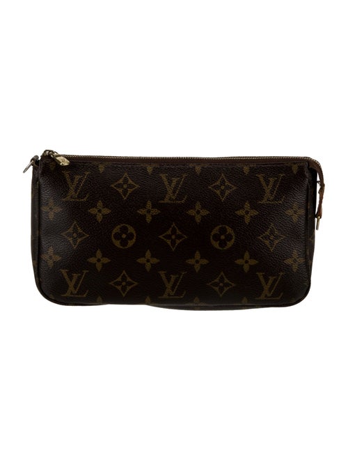 Louis Vuitton LV Monogram Clutch