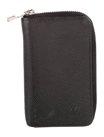 Louis Vuitton Taiga Leather Wallet