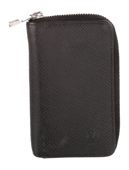 Louis Vuitton Taiga Leather Wallet