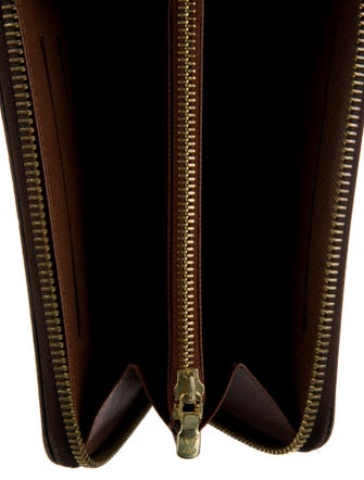 Louis Vuitton 2016 LV Monogram Compact Wallet