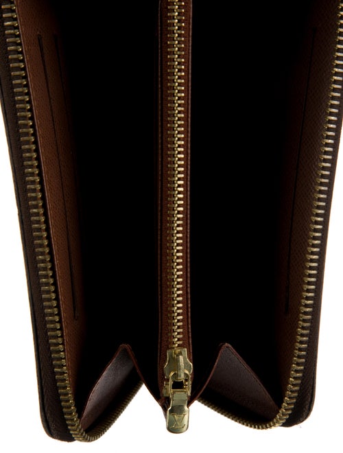 Louis Vuitton 2016 LV Monogram Compact Wallet