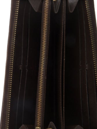 Louis Vuitton 2013 Damier Ebene Pattern Zippy Wallet