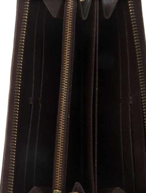 Louis Vuitton 2013 Damier Ebene Pattern Zippy Wallet