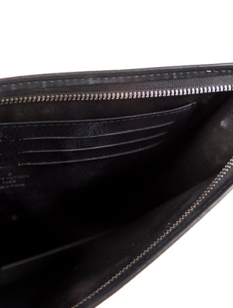 Louis Vuitton Cosmetic bag