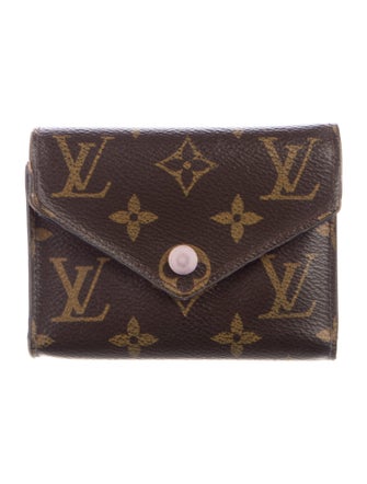 Louis Vuitton 2018 LV Monogram Victorine Wallet