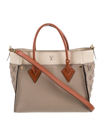 Louis Vuitton LV Monogram On My Side MM