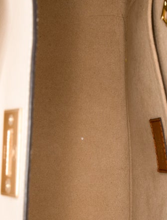 Louis Vuitton LV Monogram On My Side MM