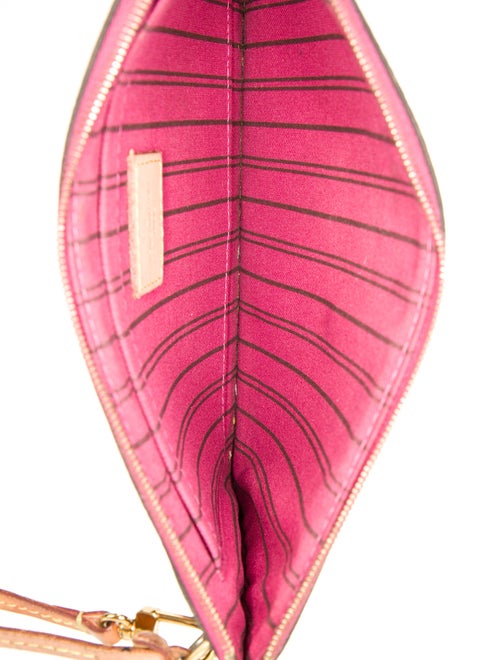 Louis Vuitton LV Monogram Clutch