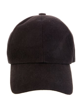 Louis Vuitton Monogram Essential Cap