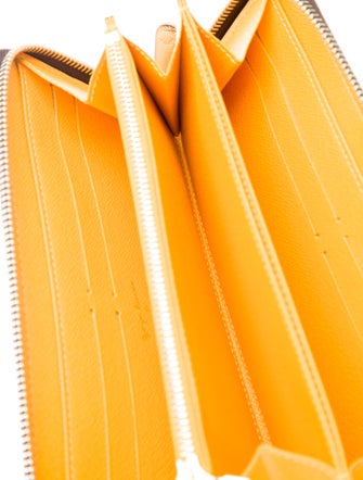 Louis Vuitton Monogram Pumpkin Dots Zippy Wallet