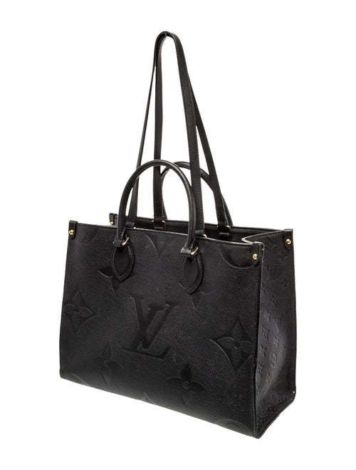 Louis Vuitton Monogram Giant OnTheGo MM