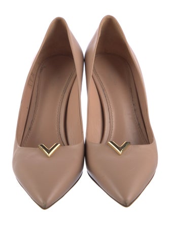 Louis Vuitton Leather Pumps