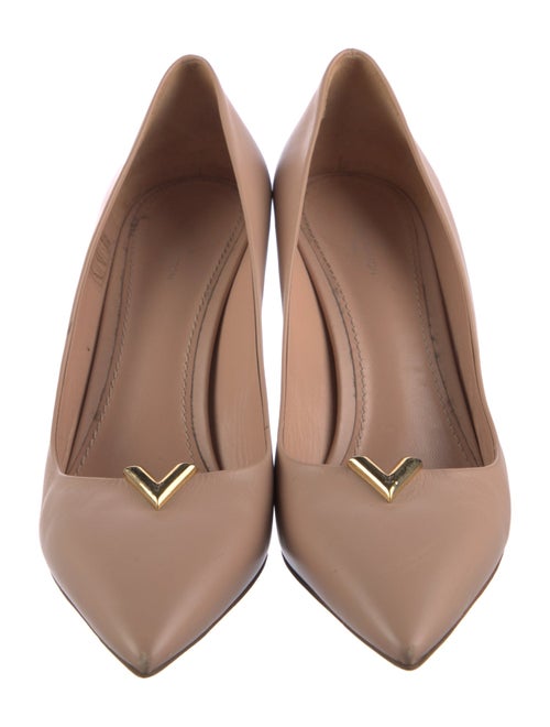 Louis Vuitton Leather Pumps