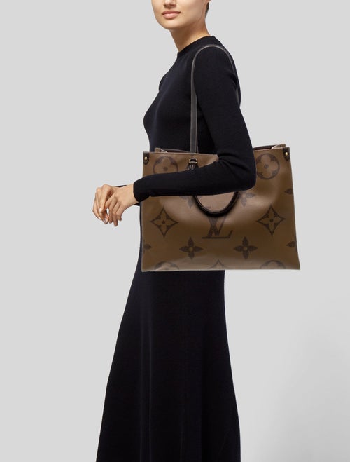 Louis Vuitton Monogram Giant OnTheGo GM