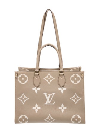 Louis Vuitton Monogram Giant OnTheGo MM