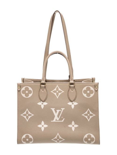 Louis Vuitton Monogram Giant OnTheGo MM