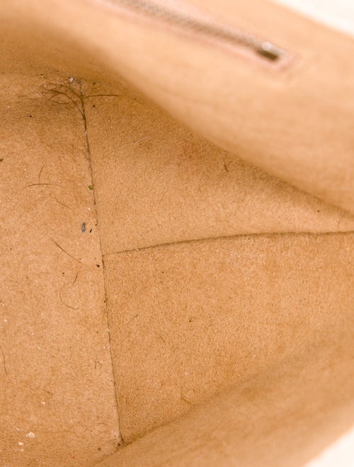 Louis Vuitton LV Monogram Very