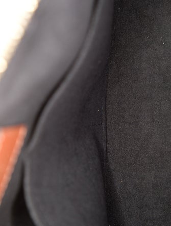 Louis Vuitton LV Monogram V Tote MM