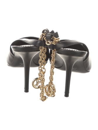 Louis Vuitton Leather Chain-Link Accents Slingback Pumps