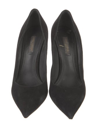 Louis Vuitton Suede Pumps