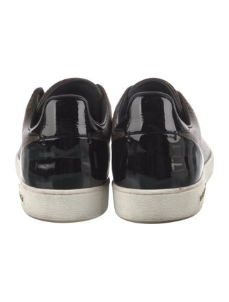 Louis Vuitton 2018 LV Monogram Sneakers