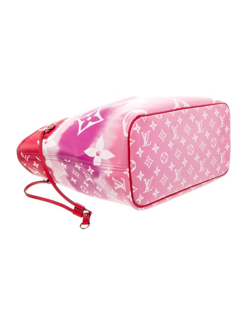 Louis Vuitton LV Monogram Neverfull w/Pouch MM