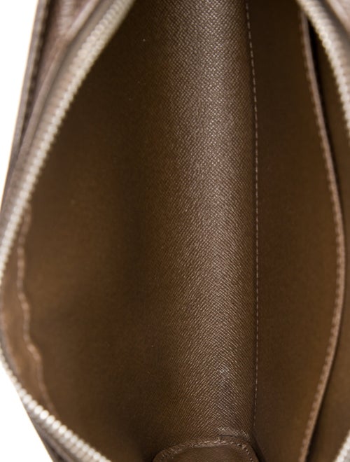 Louis Vuitton Taiga Leather Pochette Orsay