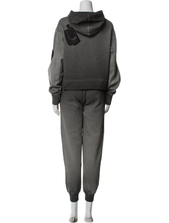 Louis Vuitton 2019 Embroidered Accent Tracksuit