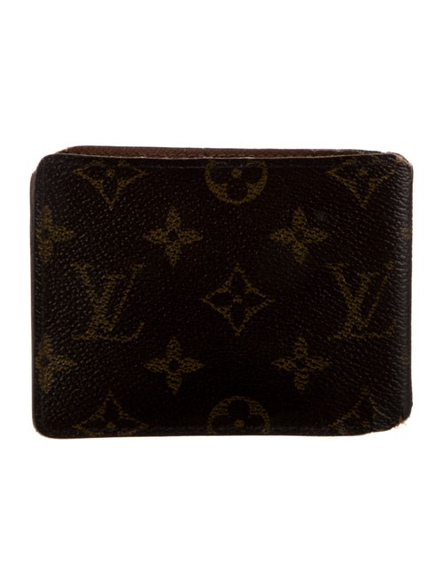 Louis Vuitton 2015 LV Monogram Bifold Wallet