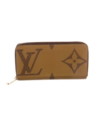 Louis Vuitton Monogram Giant Pattern Coated Canvas Zippy Wallet