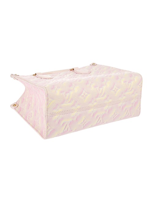 Louis Vuitton LV Monogram OnTheGo PM