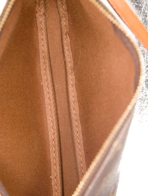 Louis Vuitton LV Monogram Pochette Accessoires