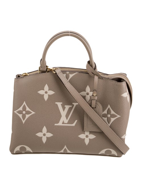 Louis Vuitton Monogram Giant Palais Petit