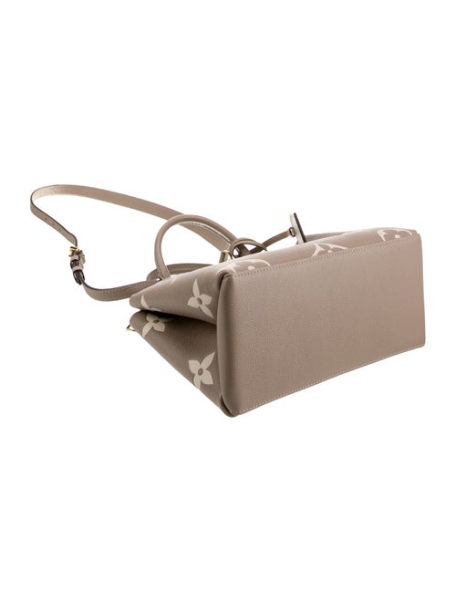 Louis Vuitton Monogram Giant Palais Petit