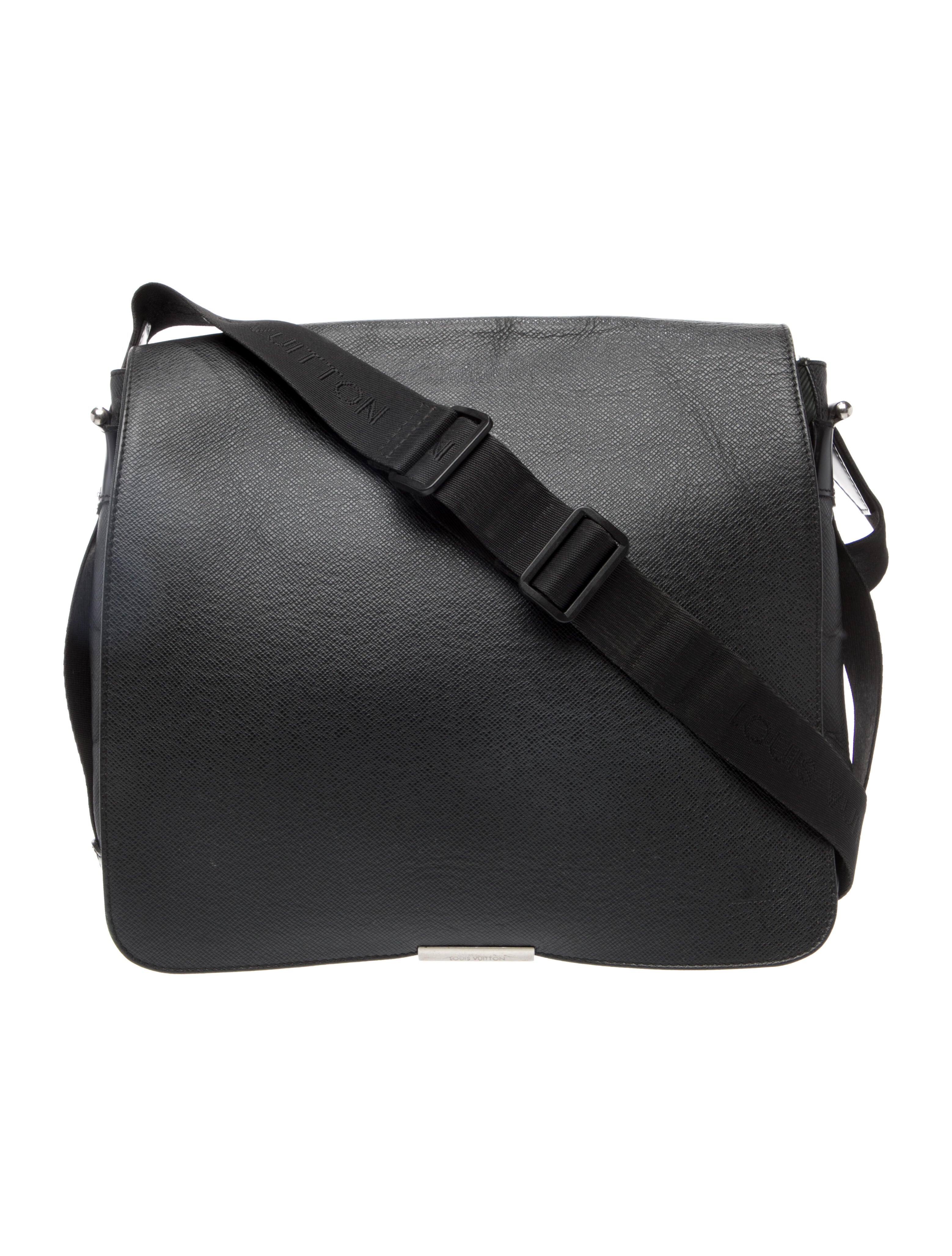 Louis Vuitton LV Monogram Messenger Bag Vintage