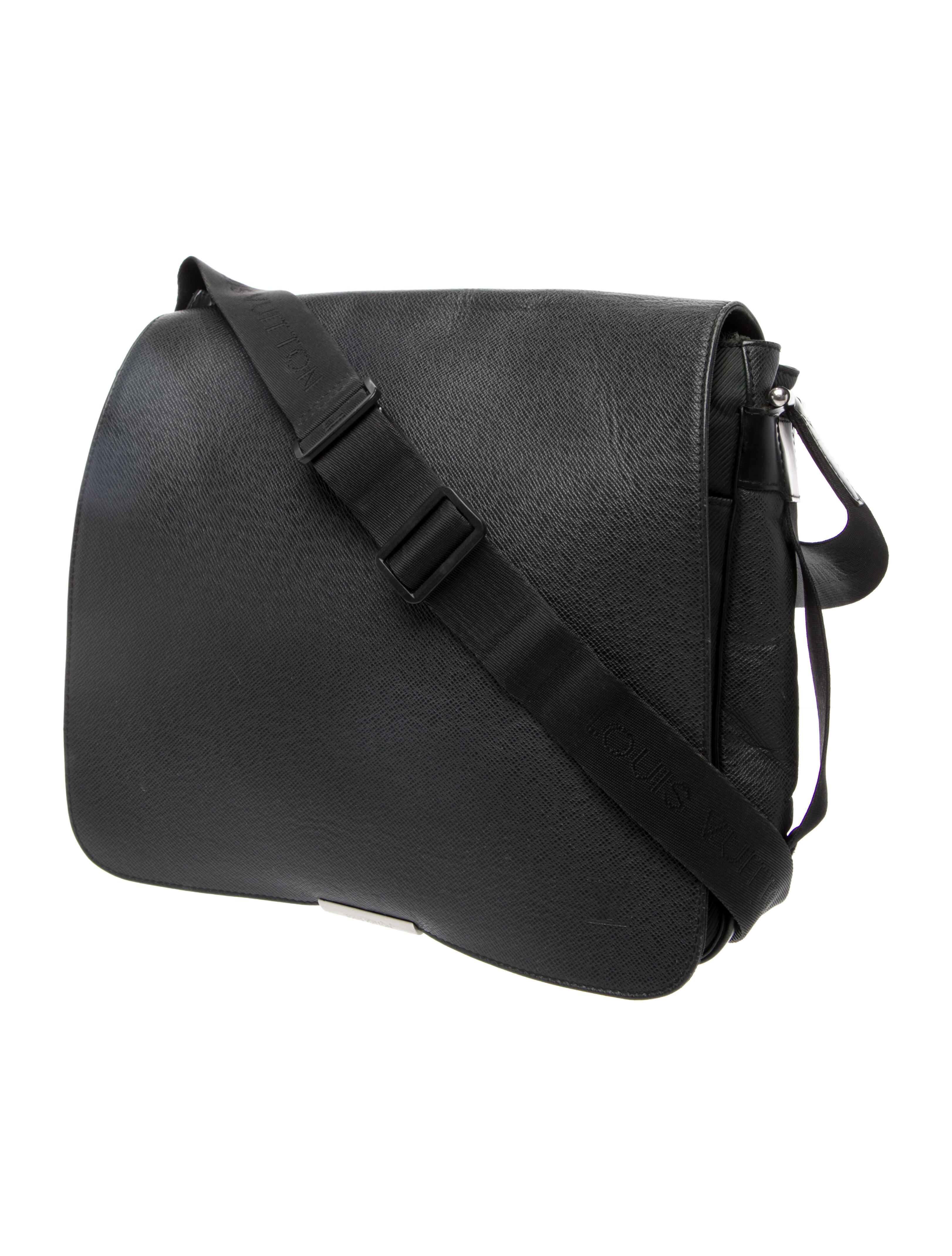 Louis Vuitton LV Monogram Messenger Bag Vintage