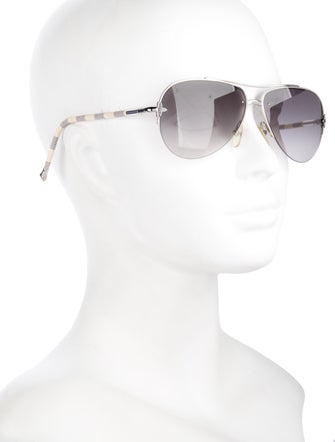 Louis Vuitton 2019 Petite Viola Pilote Sunglasses